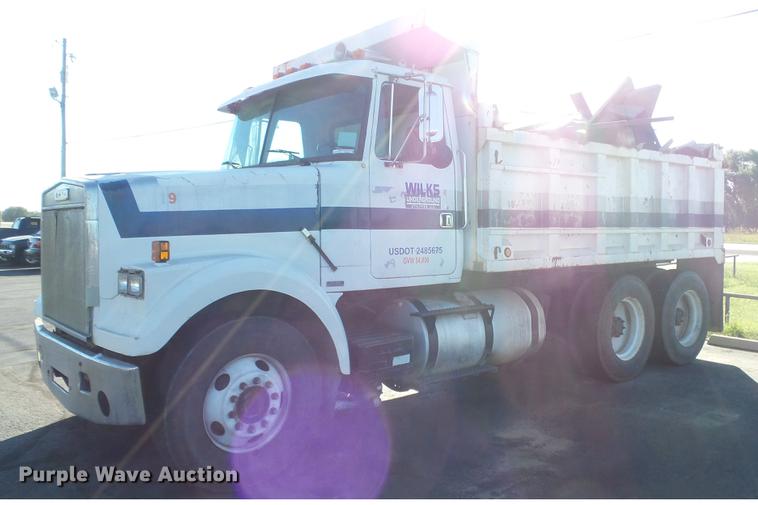 image for item FO9053 1984 White WCM dump truck