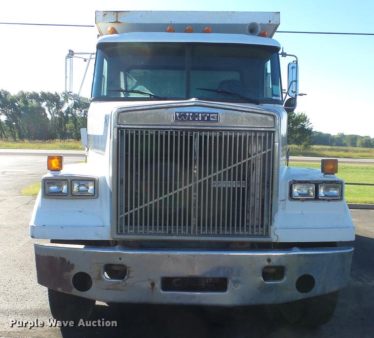 image for item FO9053 1984 White WCM dump truck