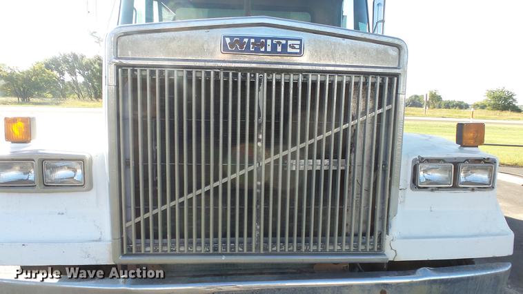 image for item FO9053 1984 White WCM dump truck