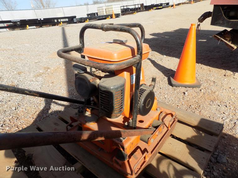 image for item FQ9112 Multiquip Mikasa plate compactor