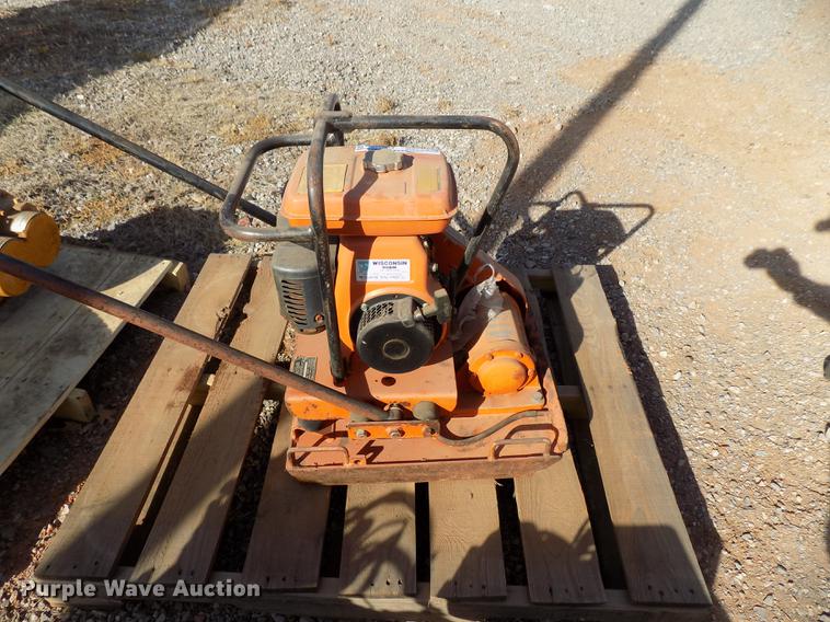 image for item FQ9112 Multiquip Mikasa plate compactor