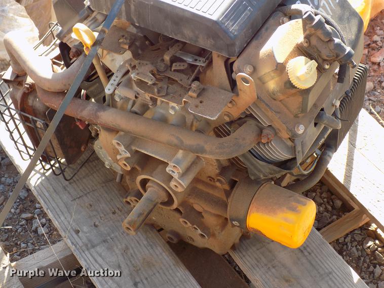 image for item FQ9117 Kohler Command Pro CH640 gas engine