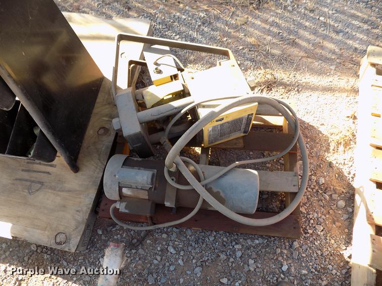 image for item FQ9120 Tools