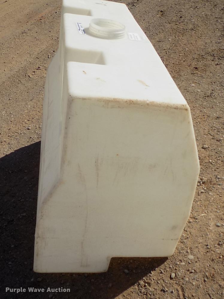 image for item FQ9121 (3) water tanks