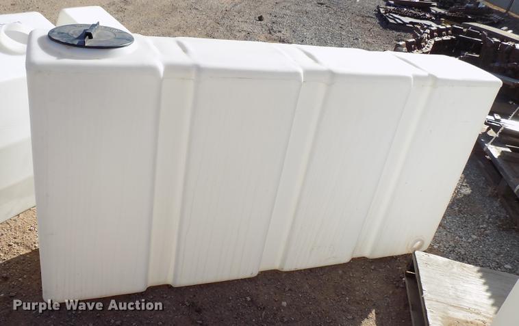 image for item FQ9121 (3) water tanks