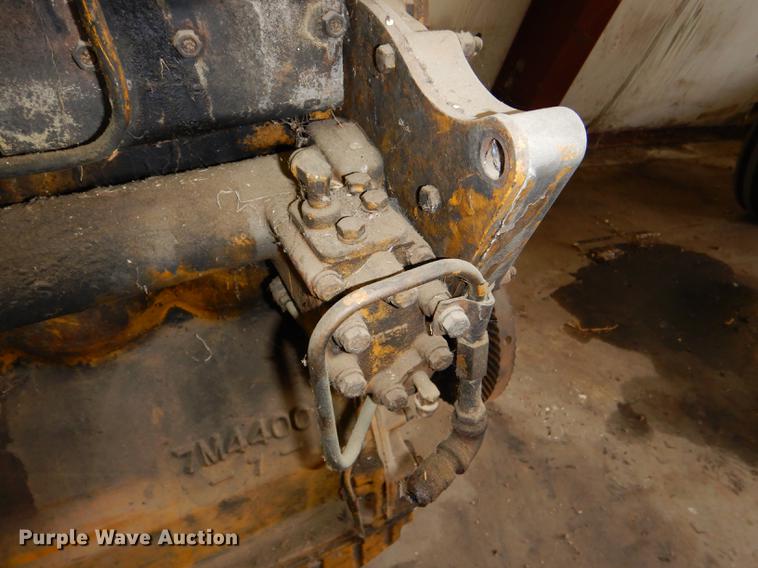 image for item FS9492 Caterpillar 1673 motor grader engine block