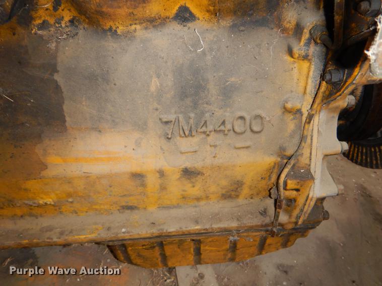 image for item FS9492 Caterpillar 1673 motor grader engine block