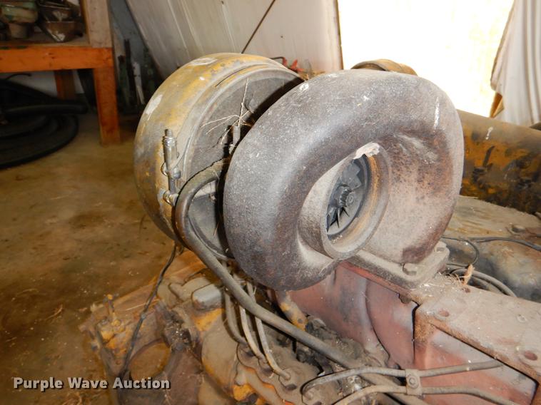 image for item FS9492 Caterpillar 1673 motor grader engine block