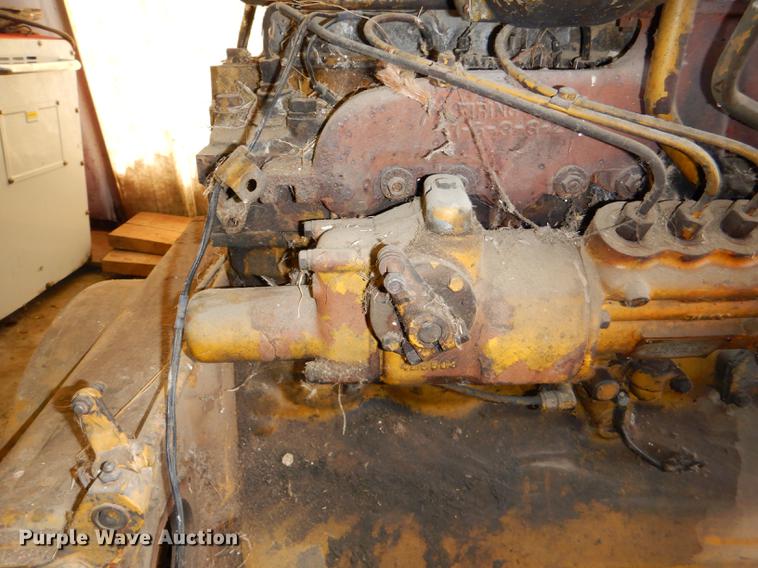 image for item FS9492 Caterpillar 1673 motor grader engine block