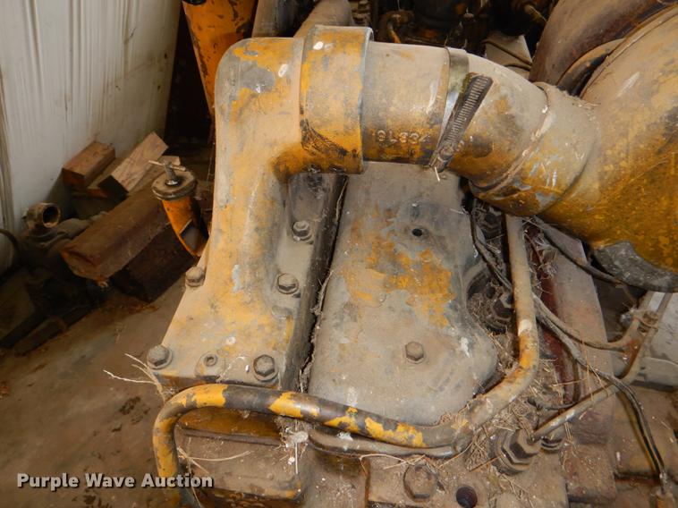 image for item FS9492 Caterpillar 1673 motor grader engine block