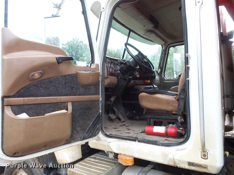 image for item FT9915 2007 Mack Granite dump truck