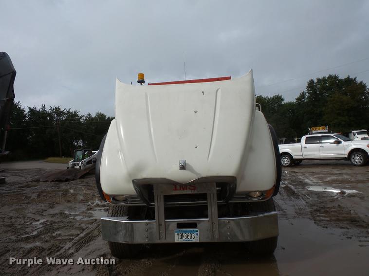 image for item FT9915 2007 Mack Granite dump truck