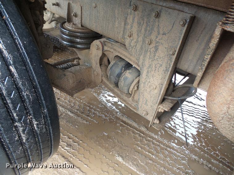 image for item FT9915 2007 Mack Granite dump truck