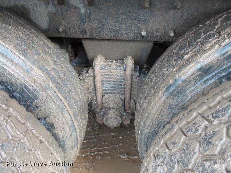 image for item FT9915 2007 Mack Granite dump truck