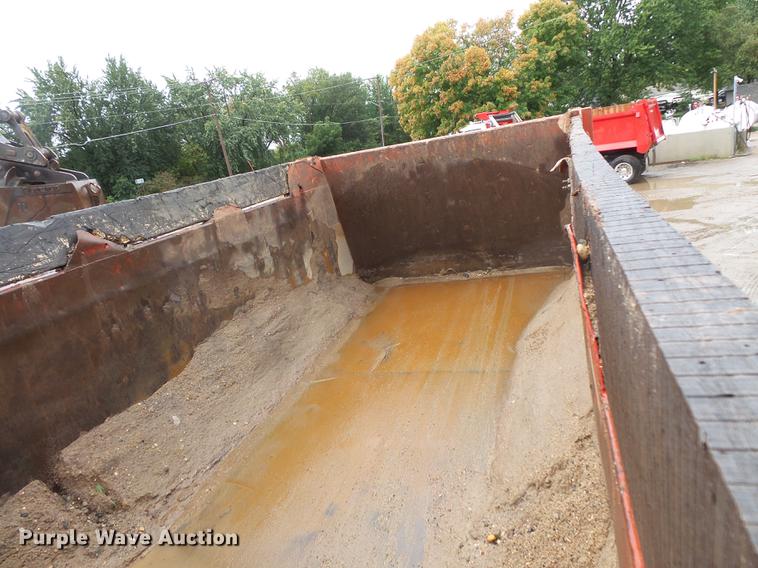 image for item FT9915 2007 Mack Granite dump truck