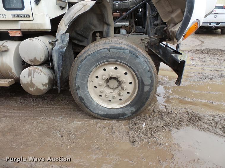 image for item FT9915 2007 Mack Granite dump truck