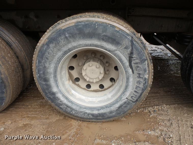 image for item FT9915 2007 Mack Granite dump truck