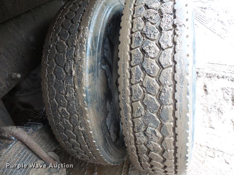 image for item FT9915 2007 Mack Granite dump truck