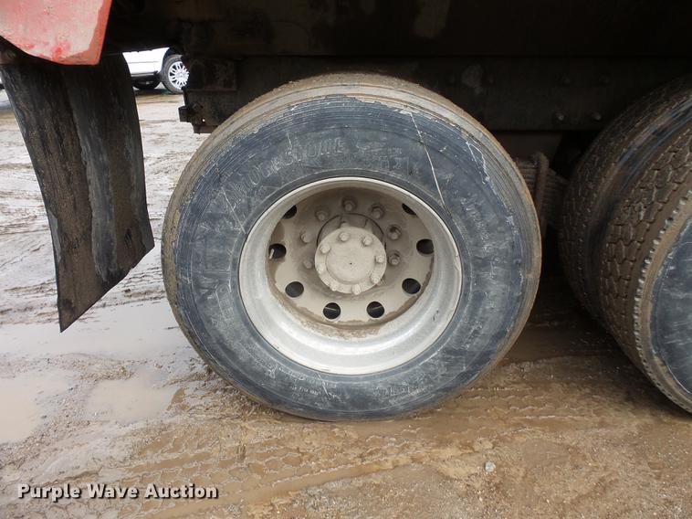 image for item FT9915 2007 Mack Granite dump truck