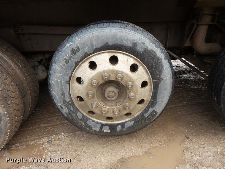 image for item FT9915 2007 Mack Granite dump truck