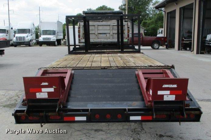 image for item I2998 2009 Towmaster C-24 equipment trailer