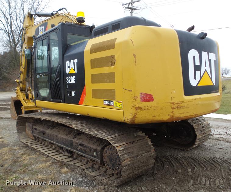 image for item L5728 2013 Caterpillar 320EL excavator