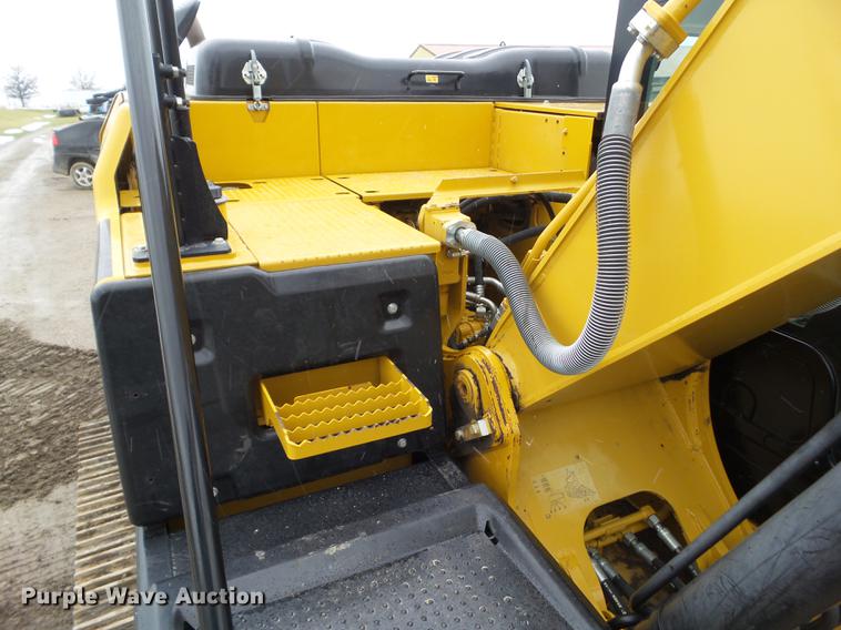 image for item L5728 2013 Caterpillar 320EL excavator