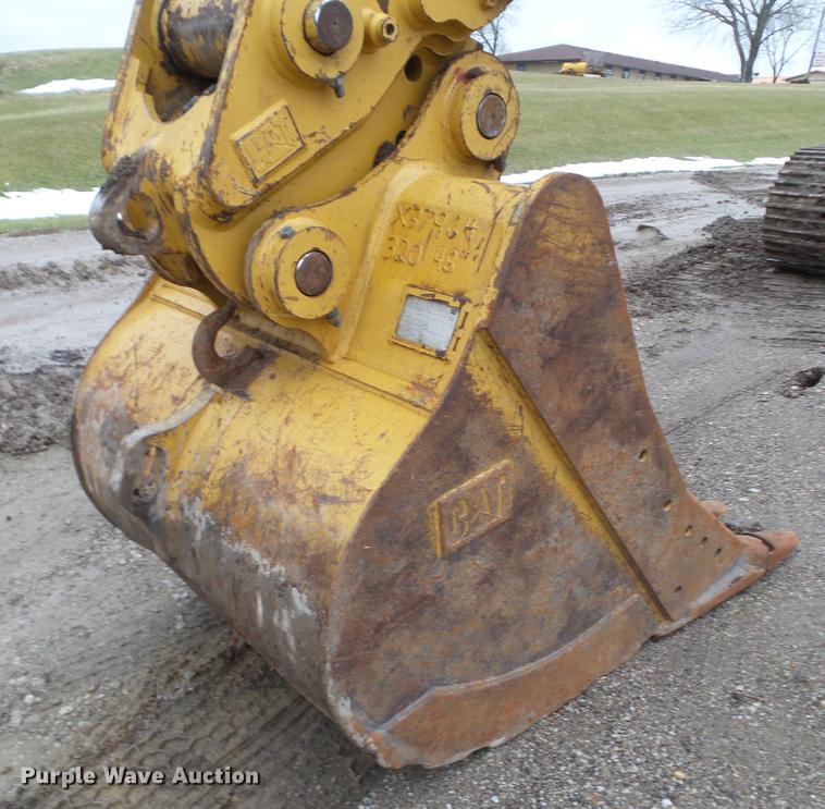 image for item L5728 2013 Caterpillar 320EL excavator