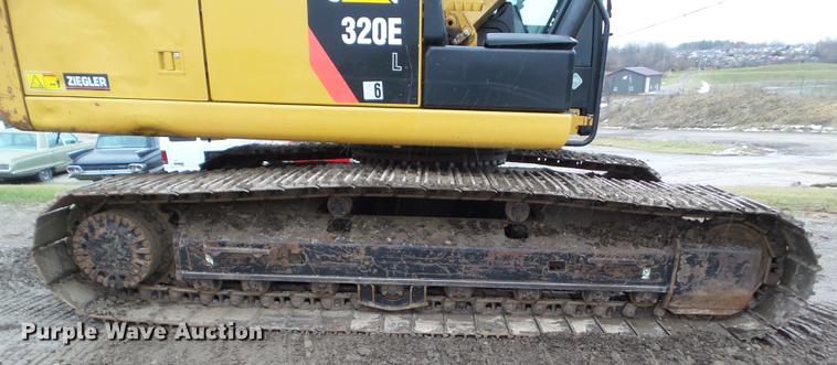 image for item L5728 2013 Caterpillar 320EL excavator