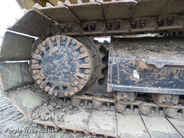 image for item L5728 2013 Caterpillar 320EL excavator