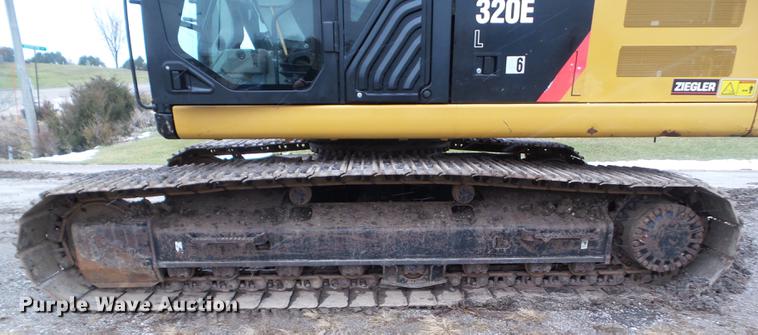 image for item L5728 2013 Caterpillar 320EL excavator