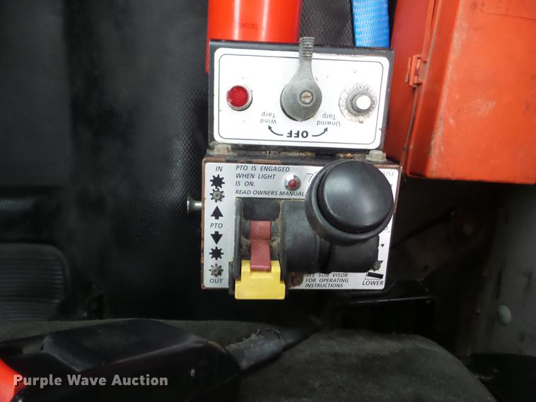 image for item L5731 2003 Freightliner FL112 semi truck