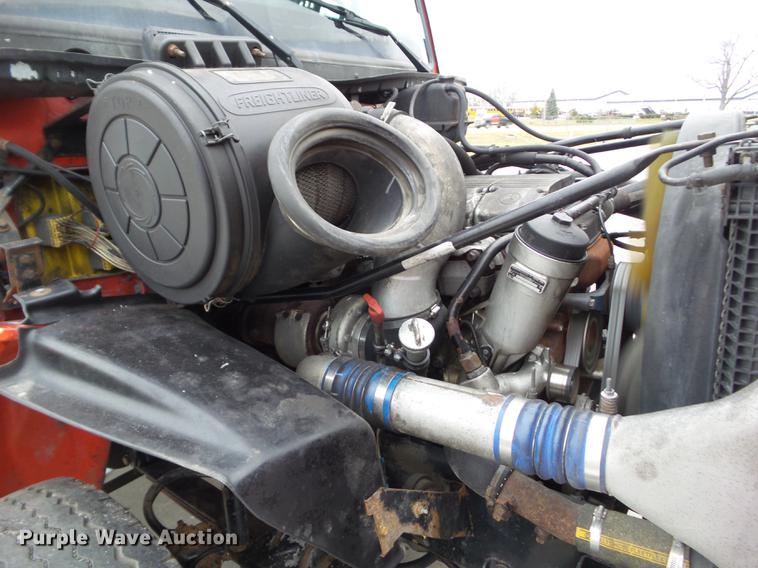 image for item L5731 2003 Freightliner FL112 semi truck