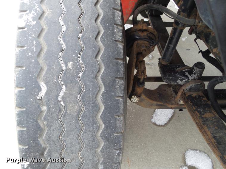 image for item L5731 2003 Freightliner FL112 semi truck