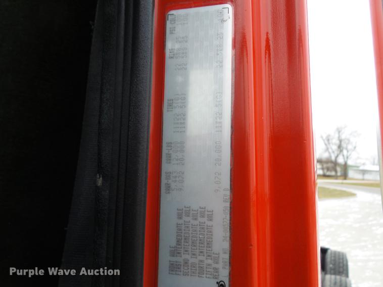 image for item L5731 2003 Freightliner FL112 semi truck