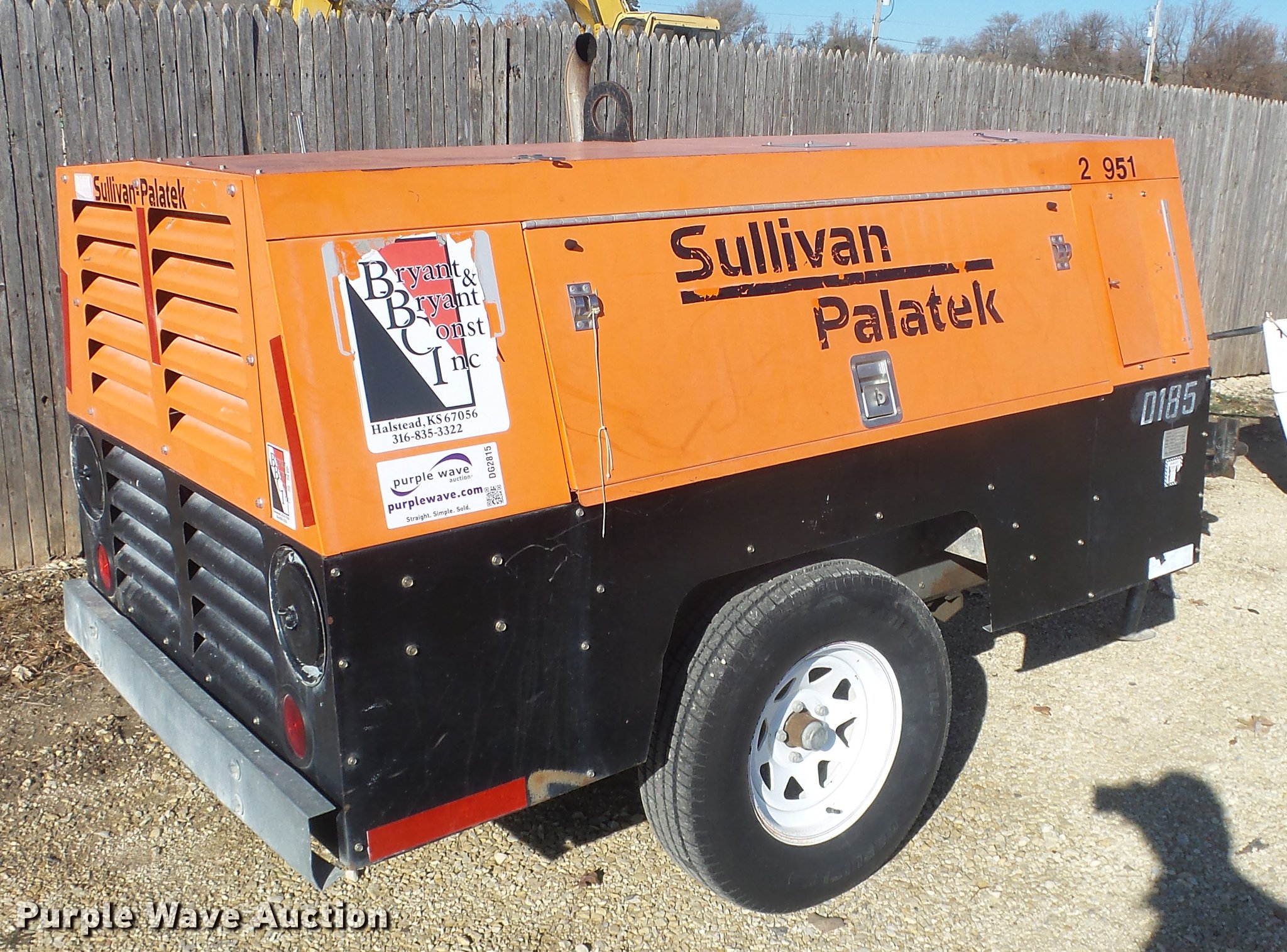 Sullivan Palatek D185 air compressor in Halstead, KS | Item DG2815 sold ...