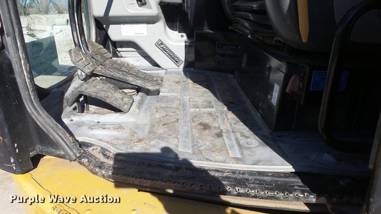 image for item DC1313 2013 Caterpillar 321D LCR excavator