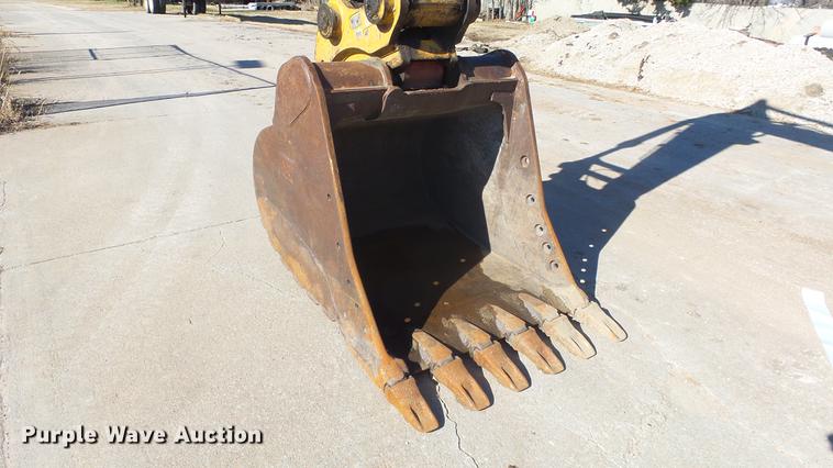 image for item DC1313 2013 Caterpillar 321D LCR excavator