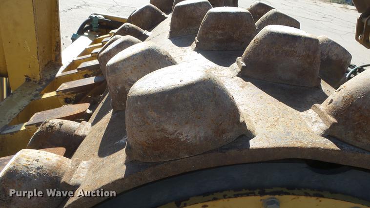 image for item DC1314 2006 Caterpillar CP-323C single drum vibratory roller