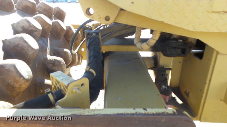 image for item DC1314 2006 Caterpillar CP-323C single drum vibratory roller