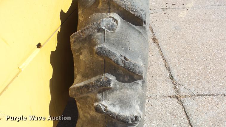 image for item DC1314 2006 Caterpillar CP-323C single drum vibratory roller