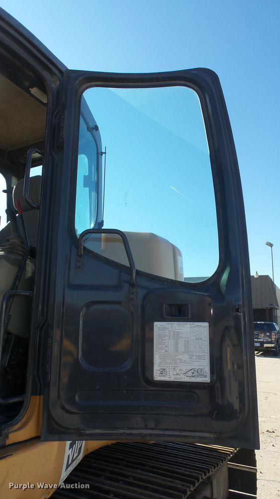 image for item DC1315 2007 Case CX225SR excavator