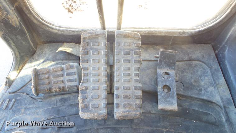 image for item DC1315 2007 Case CX225SR excavator