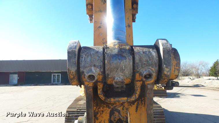 image for item DC1315 2007 Case CX225SR excavator