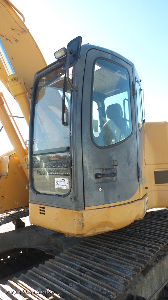 image for item DC1315 2007 Case CX225SR excavator