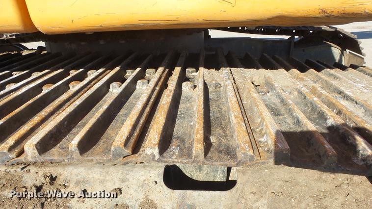 image for item DC1315 2007 Case CX225SR excavator