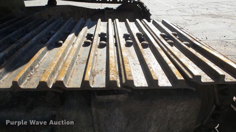 image for item DC1315 2007 Case CX225SR excavator