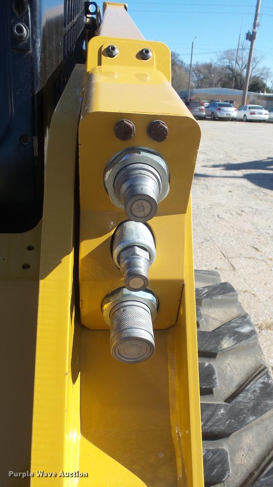 image for item DC1316 2015 Caterpillar 236D skid steer