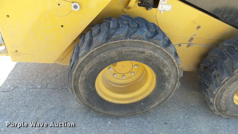 image for item DC1316 2015 Caterpillar 236D skid steer