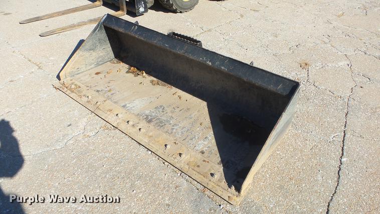 image for item DC1316 2015 Caterpillar 236D skid steer
